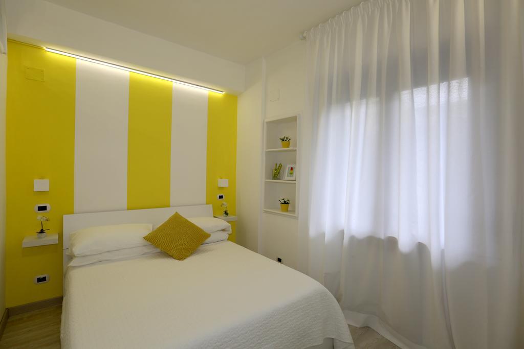 Happy Flat Free Parking Apartment Sorrento Bagian luar foto